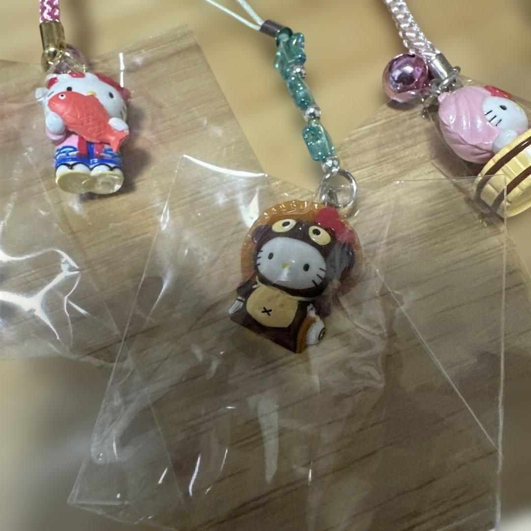 ご当地キティ根付け レアもの8点セット