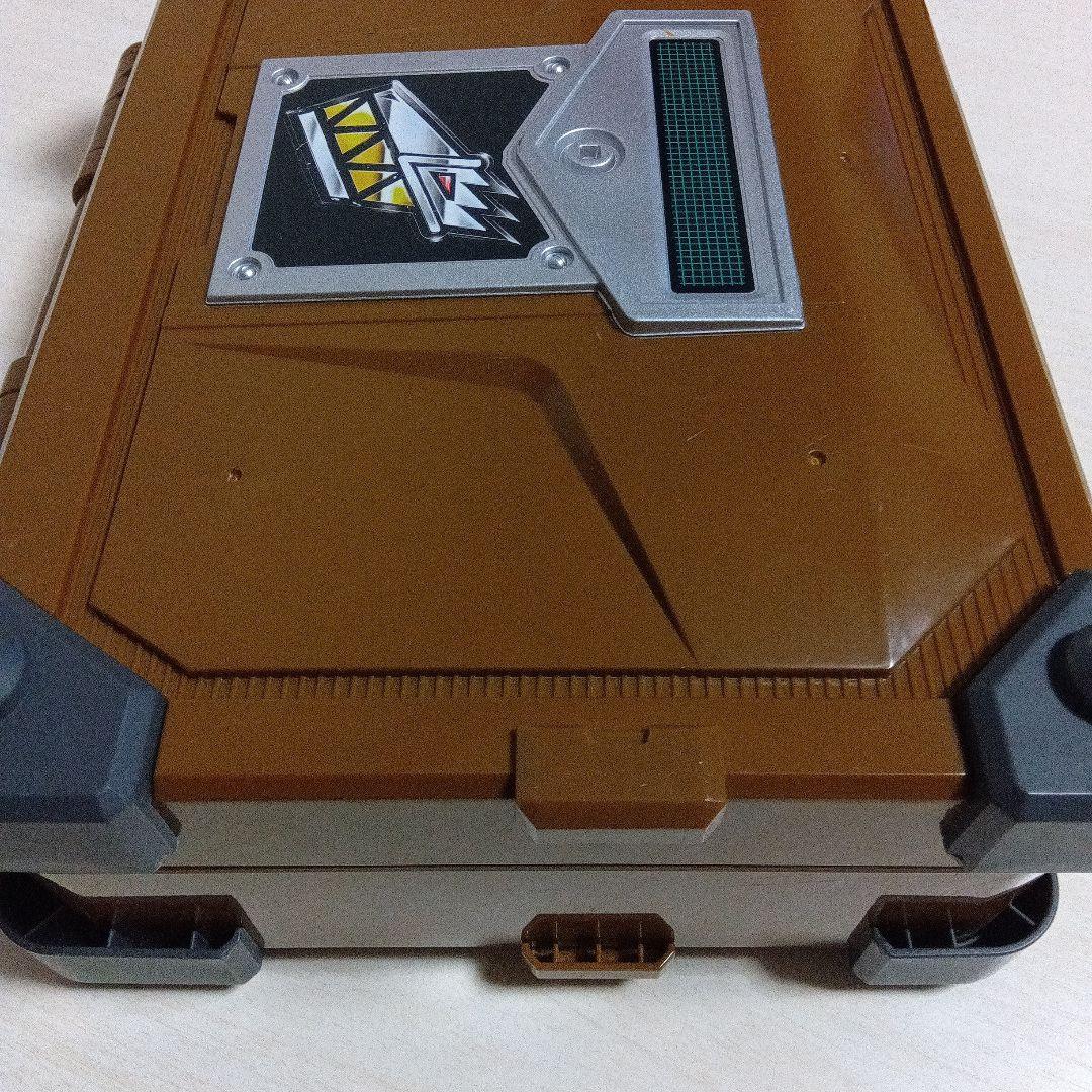 獣電戦隊キョウリュウジャー　獣電池＆ボックス　セット