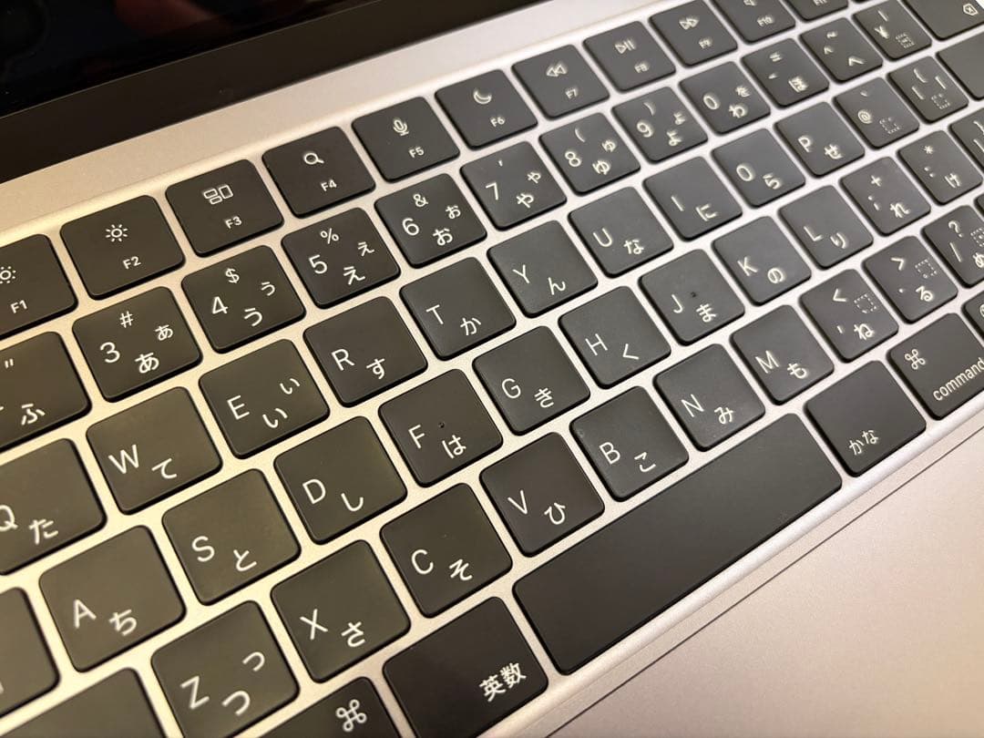 13インチ MacBook Air M3 2024年 8GB SSD 256GB