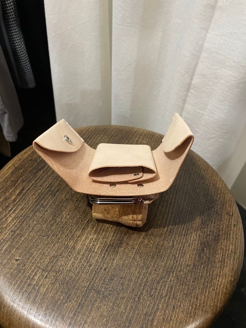 ハンドメイド　ミニがまぐちウォレット　ヌメ革　本革　レザー　革財布　プレゼント