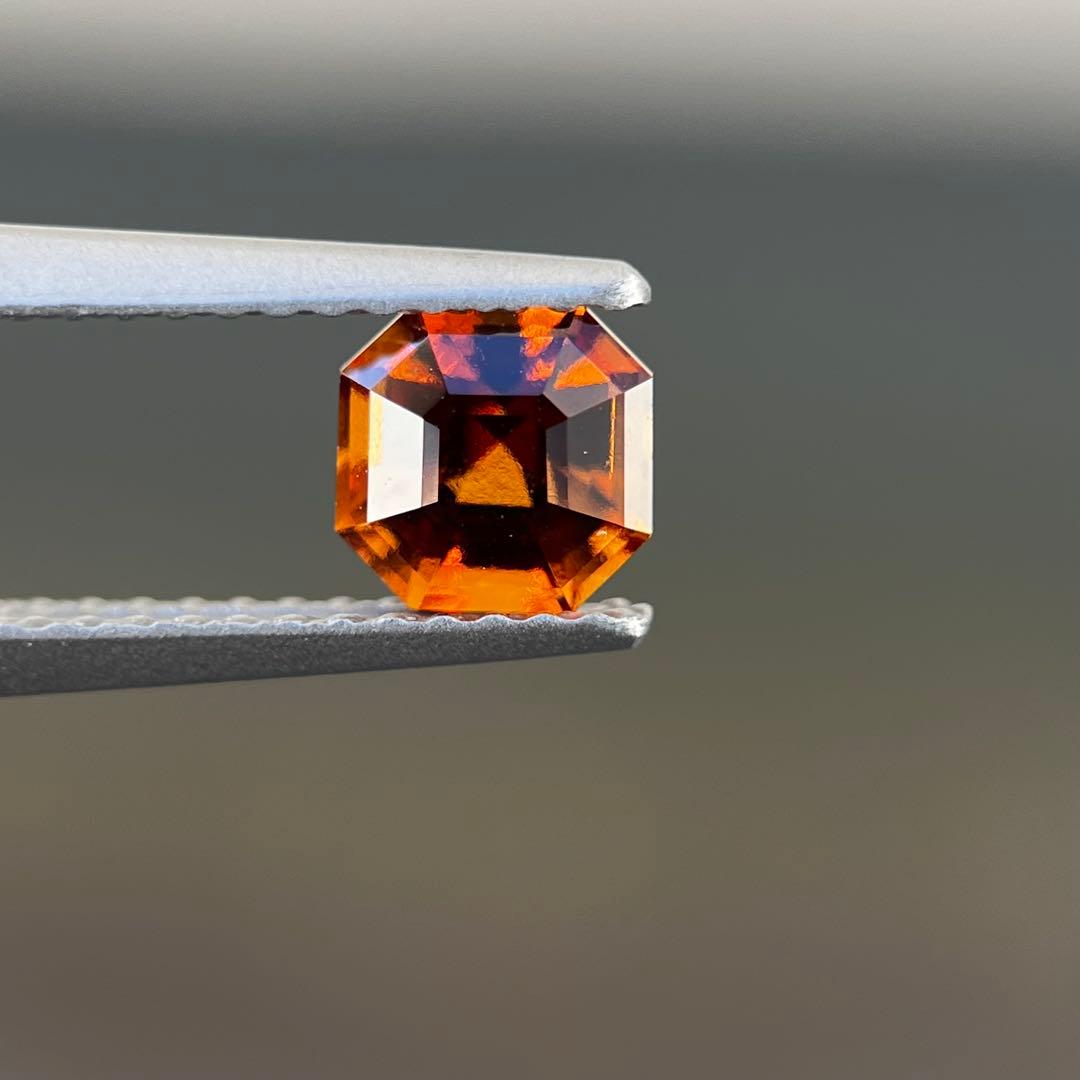 スリランカ産非加熱天然グロッシュライトガーネット