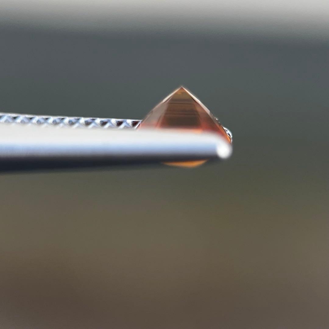 スリランカ産非加熱天然グロッシュライトガーネット