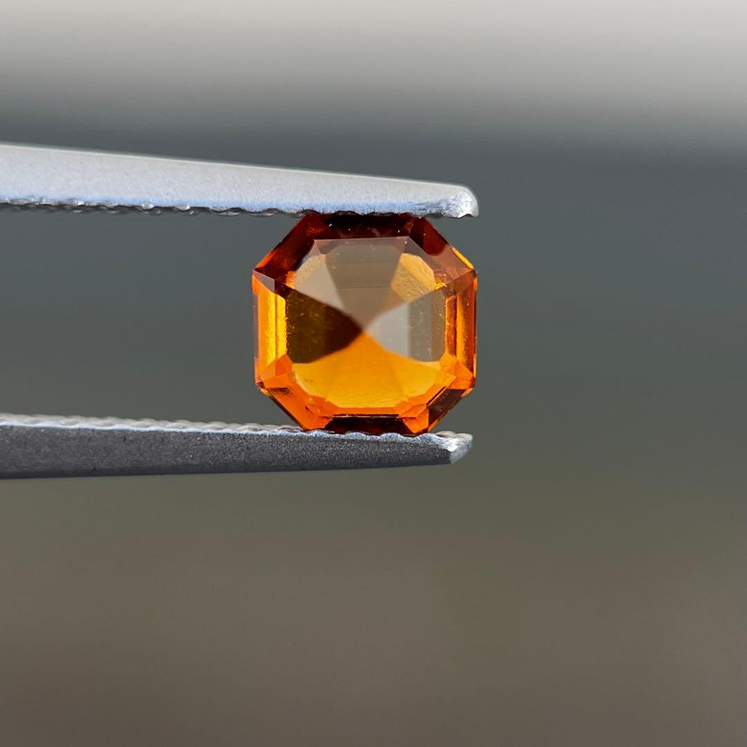 スリランカ産非加熱天然グロッシュライトガーネット