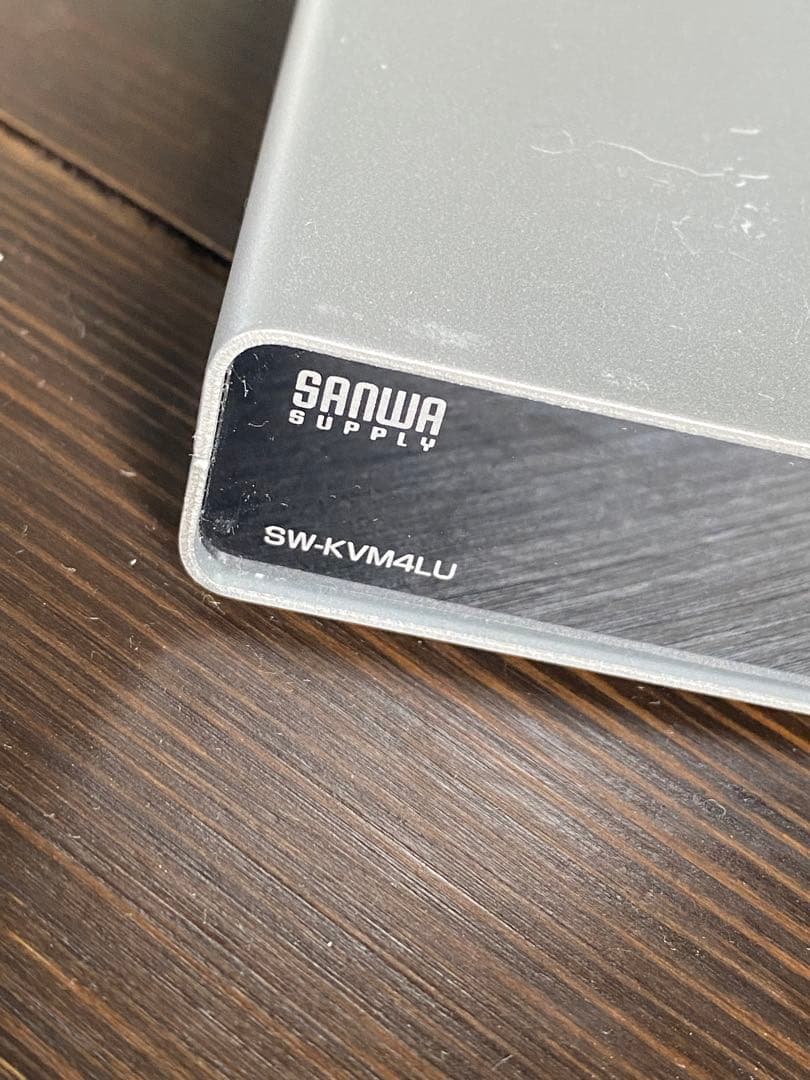 パソコン自動切替器　SW-KVM4LU