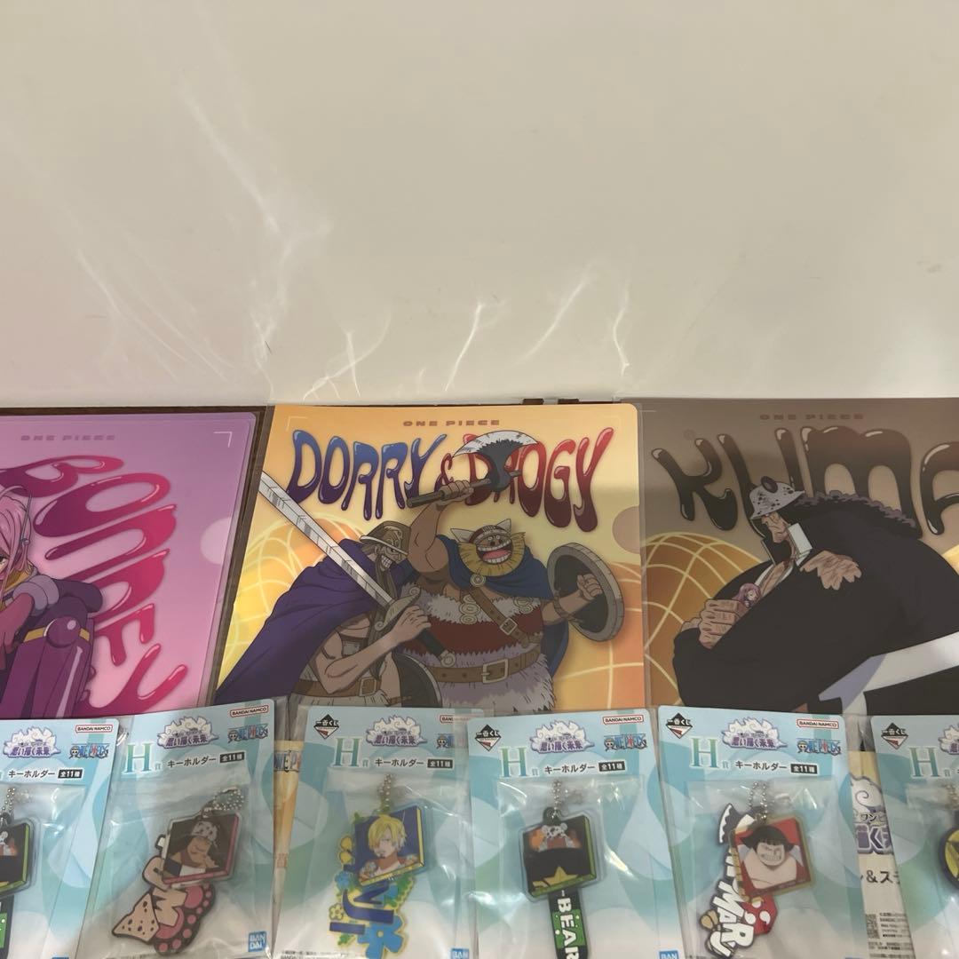 一番くじ　ワンピース　思い描く未来フィギュア