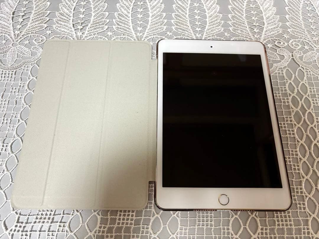 【平田】ipad mini4 第4世代 128GB SIMロック解除済