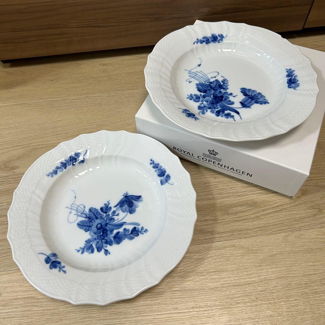 お値下げ中   25㌢ ブルーフラワーカーブ ペア