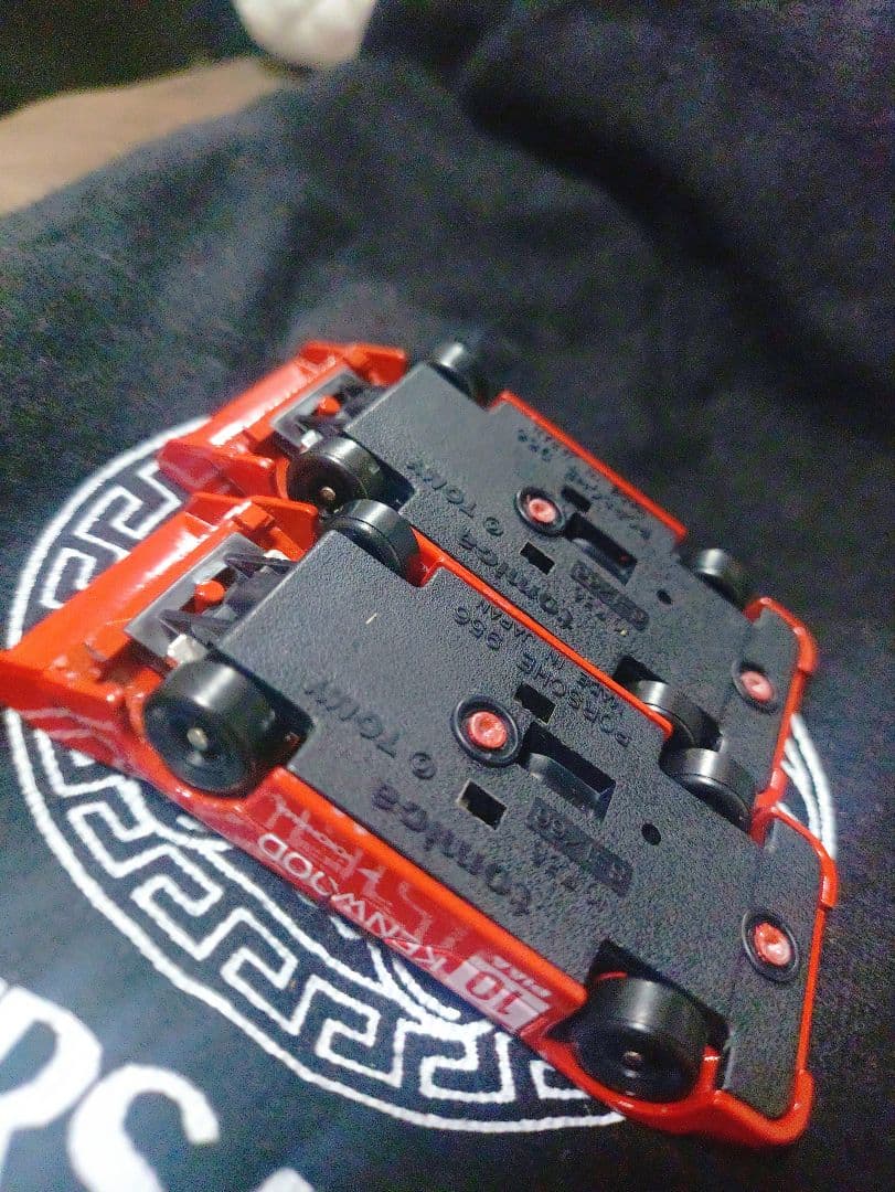 トミカ KENWOODポルシェ 956