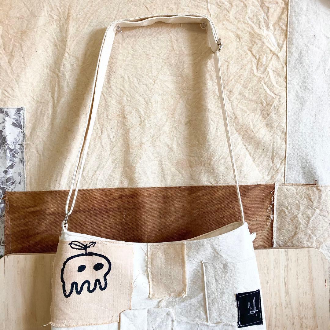 ハンドメイド　ショルダーバック柿渋染め　オリジナルイラスト
