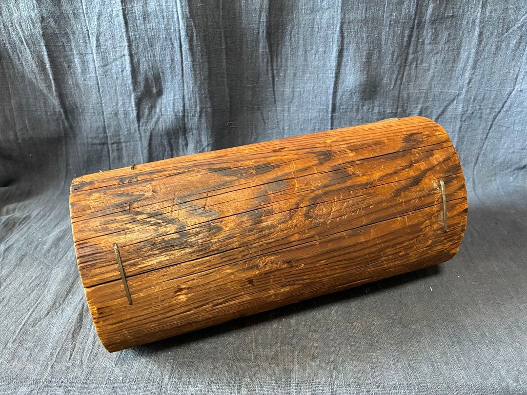 極楽院の焼印のある古材　一輪挿し　廃材