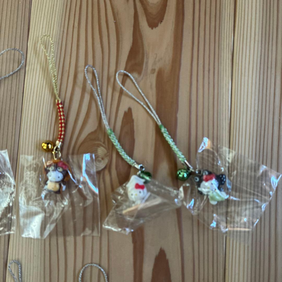 ご当地キティ根付けハローキティ ストラップ 12個セット　おまとめ売り