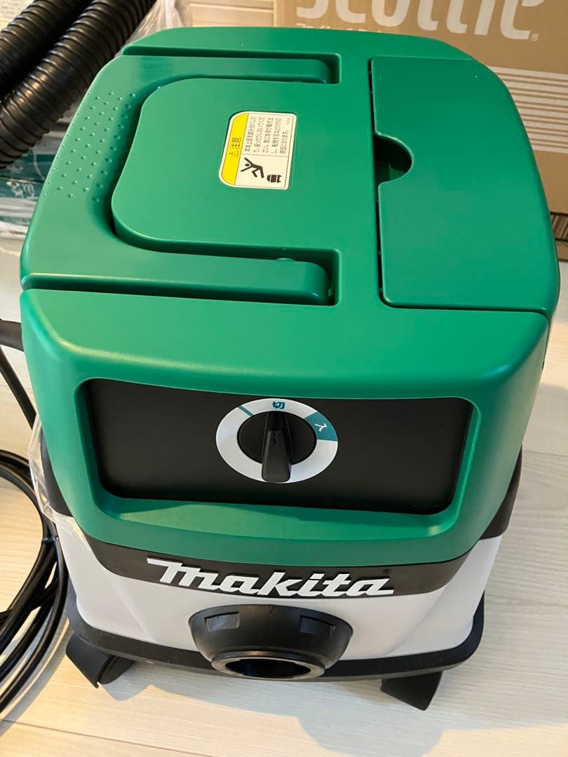 新品未使用⭐︎Makita 集じん機 乾湿両用型 モデル M442 マキタ