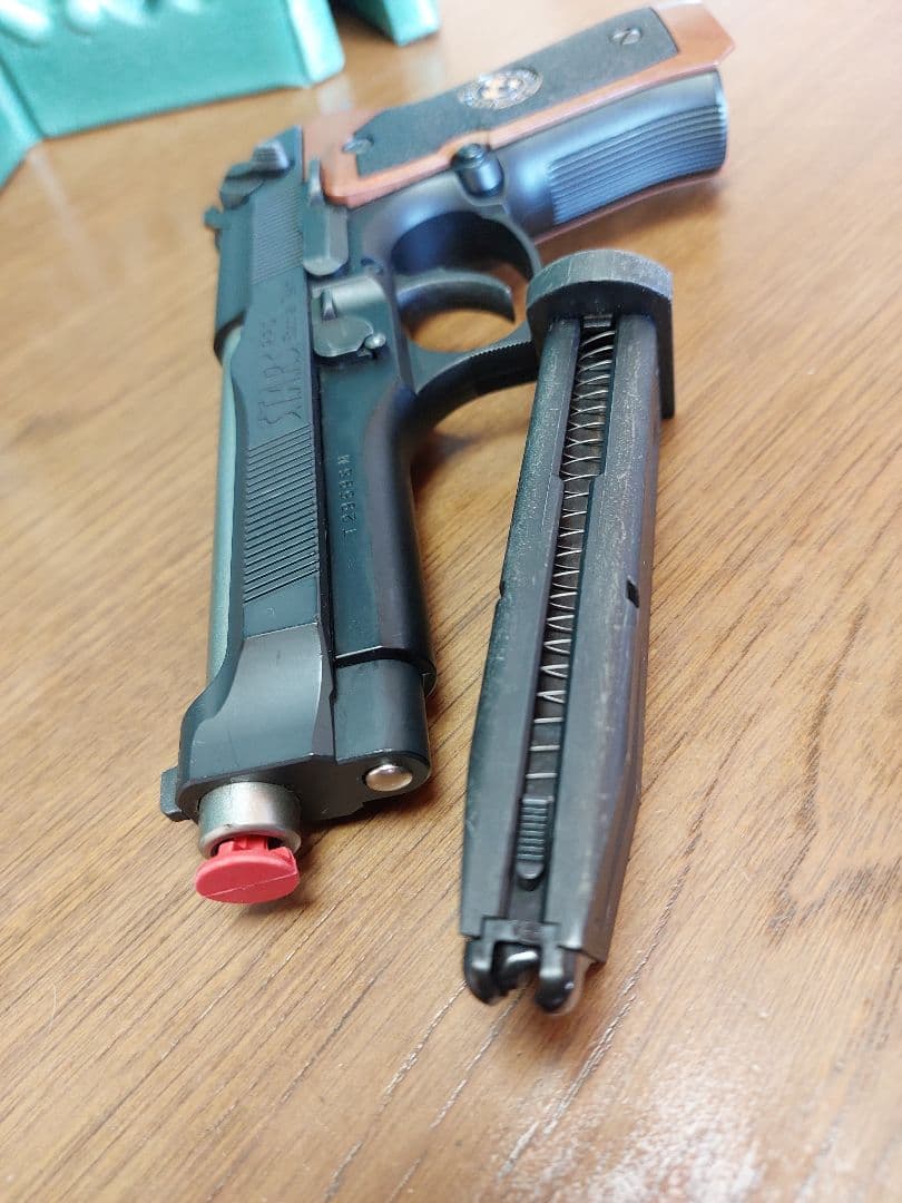 サムライエッジスタンダードモデルベレッタM92Fバイオハザード外箱無動作確認済み