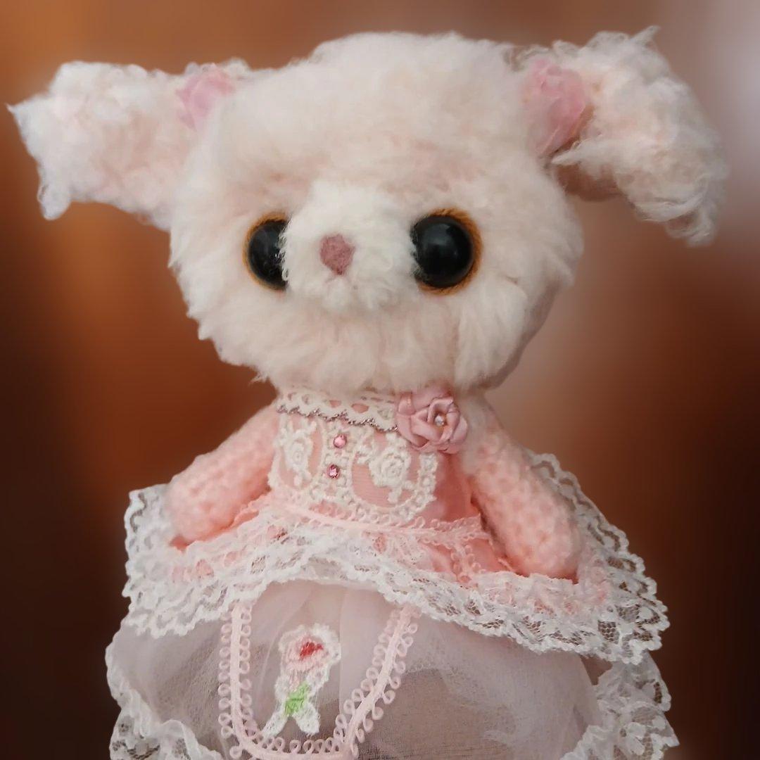 作家様　うさぎさん　ピンクのドレス　ぬいぐるみ