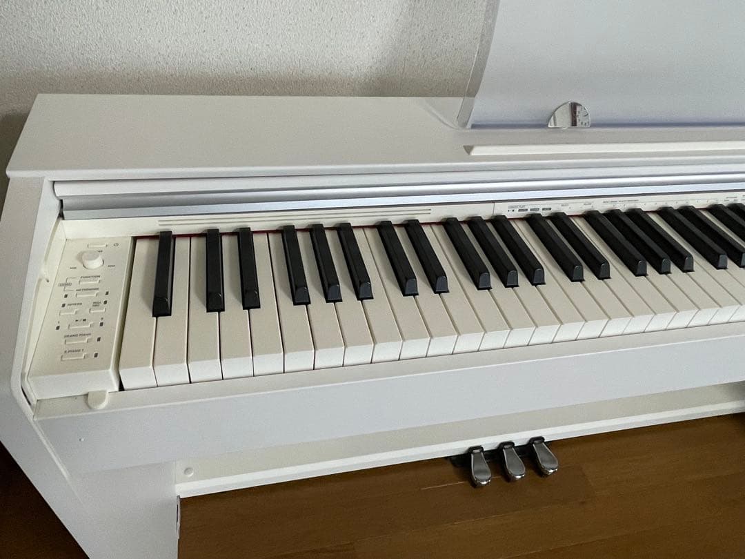 CASIO カシオ　PriviA　PX770WE