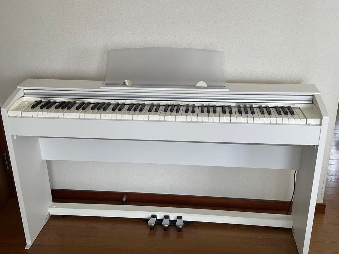 CASIO カシオ　PriviA　PX770WE