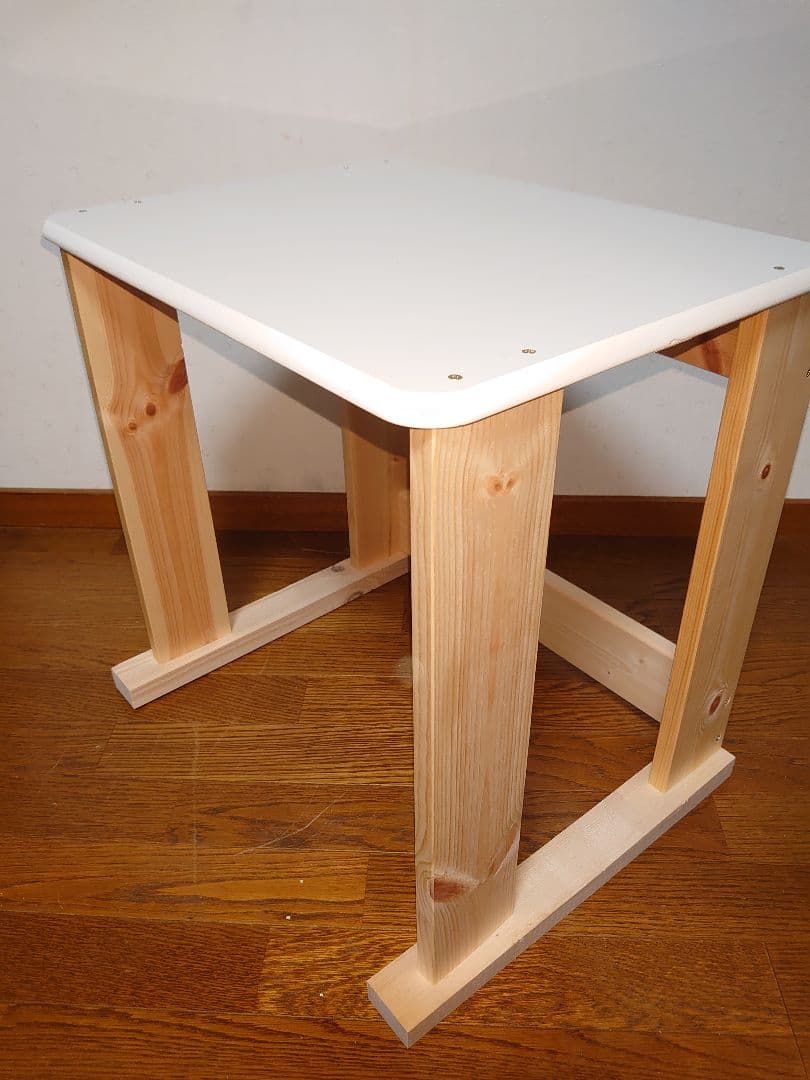 【累積248台目】パチスロを置く台・1台用シンプルスタンド★コンパクト型⑩