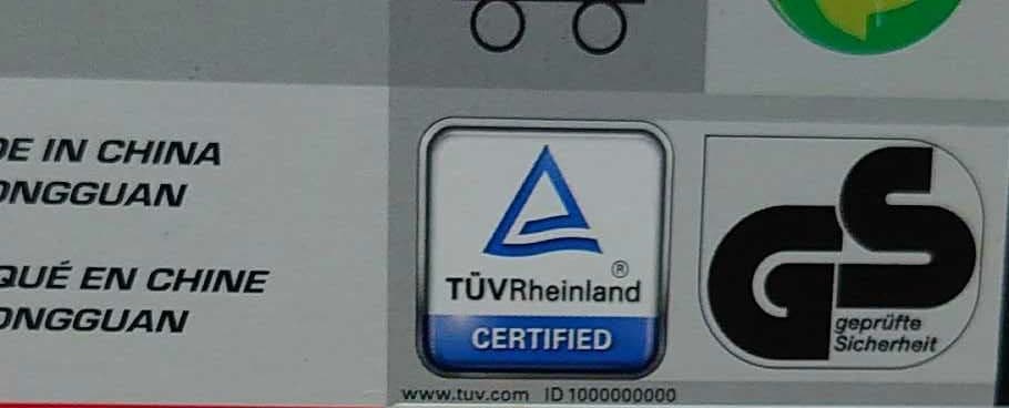 カレラデジタルスロットカー 1/32 Aston Martinアストンマーチン