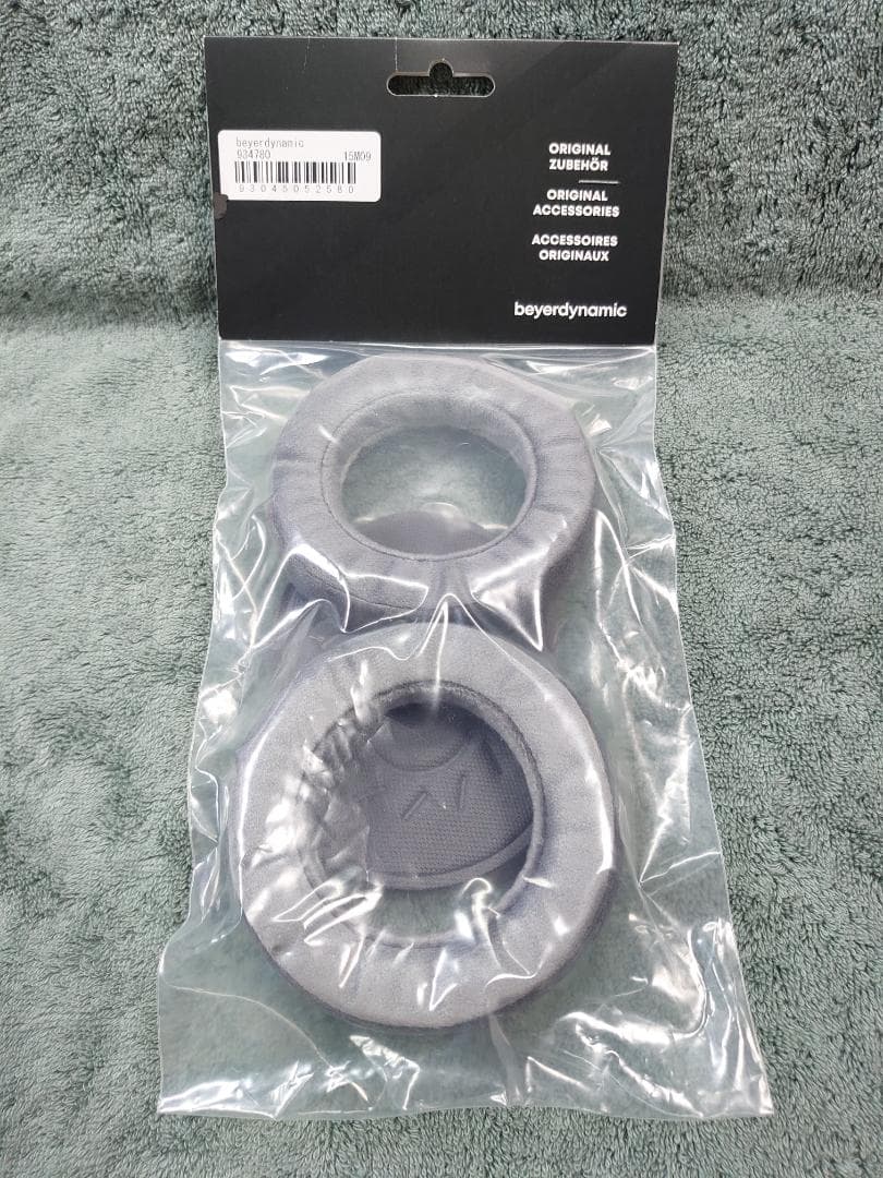 beyerdynamic DT 700 PRO X（交換用純正イヤーパッド付き）