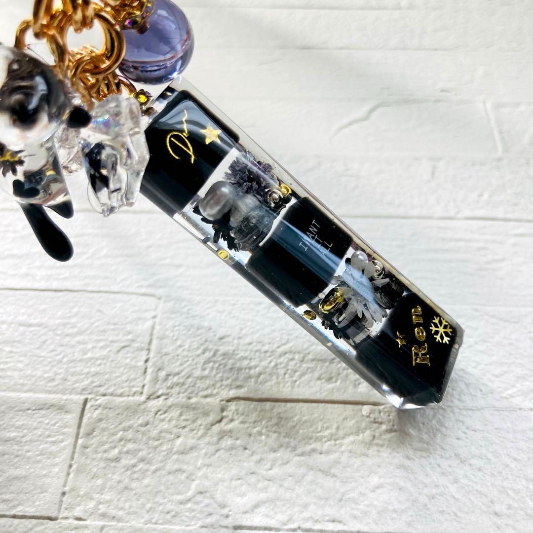 Rʕ•ᴥ•ʔE⑅ページ　目黒蓮名入れチャームレジンキーホルダー