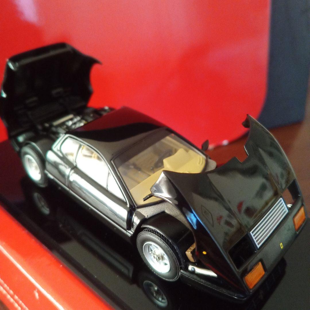 ミニカー京商　フェラーリ 512BB ブラック ベージュインテリア1/43