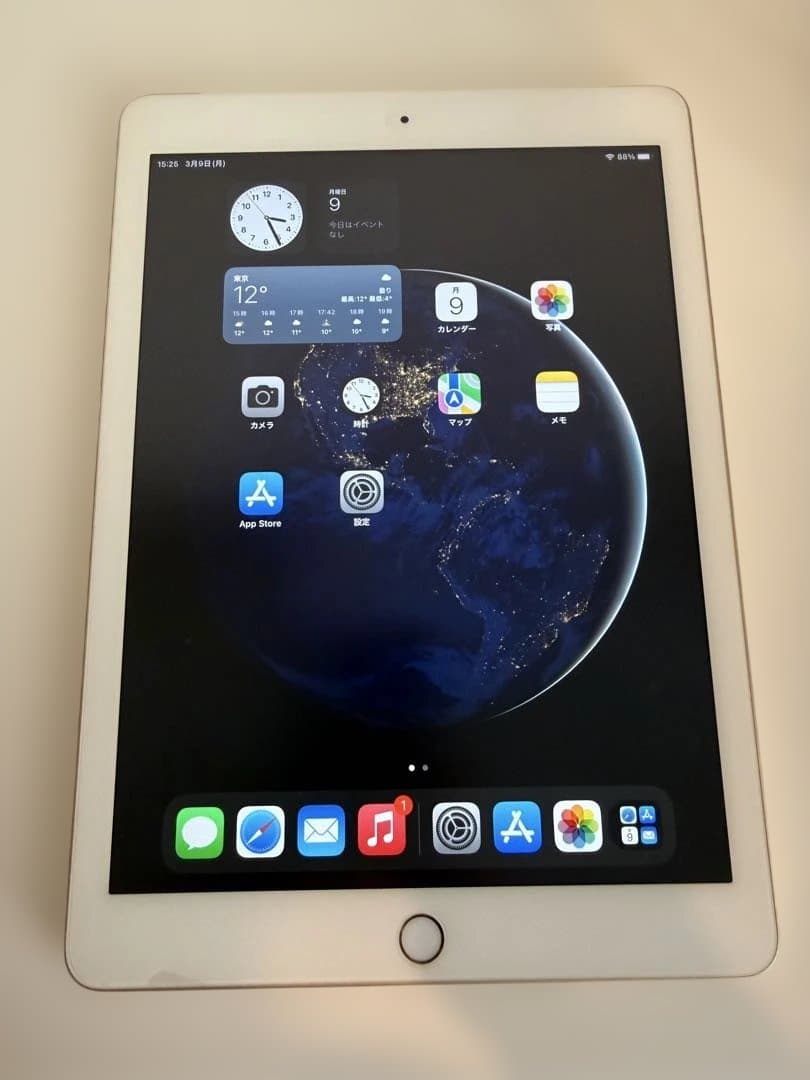 iPad 第5世代 32GB Cellular SIMフリー 美品