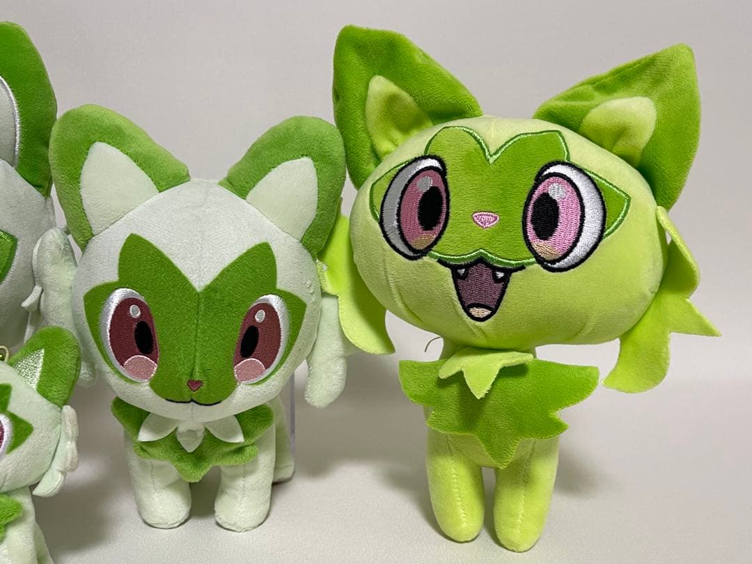 ポケモン　ニャオハ　ぬいぐるみまとめ売り