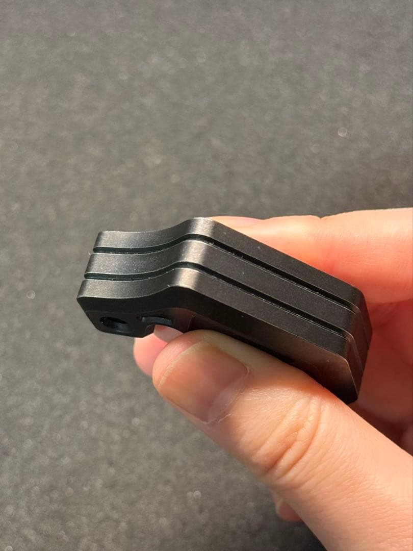 POIS BANANA SS製　フィジェットトイ