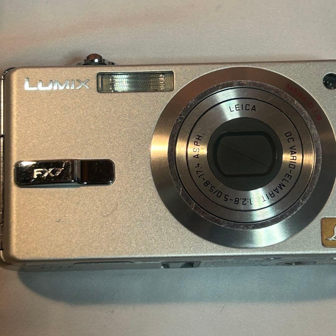 美品 Panasonic LUMIX DMC-FX7 デジタルカメラ