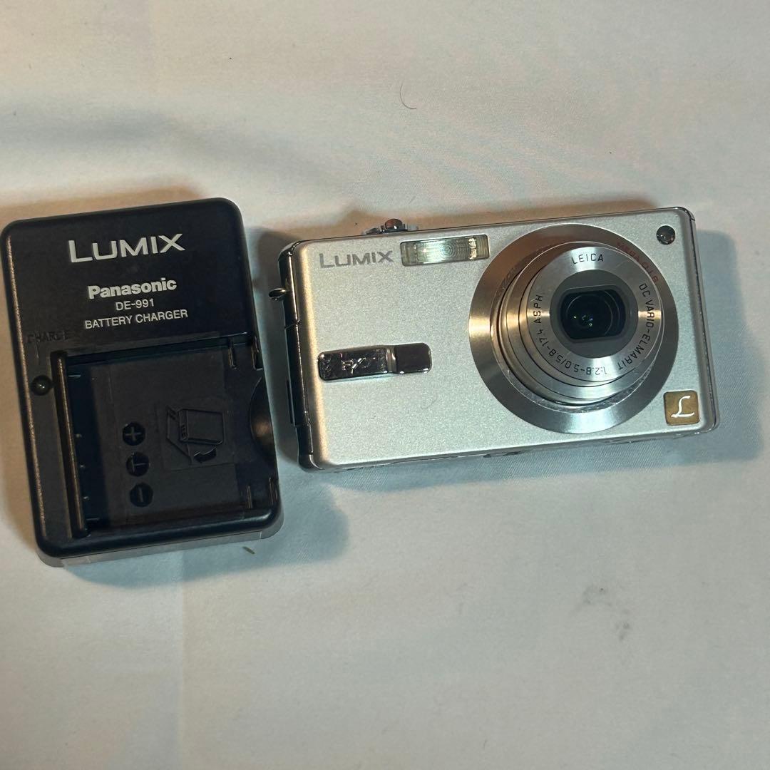 美品 Panasonic LUMIX DMC-FX7 デジタルカメラ