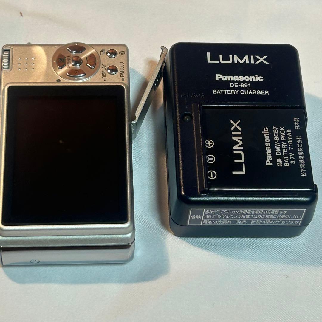 美品 Panasonic LUMIX DMC-FX7 デジタルカメラ