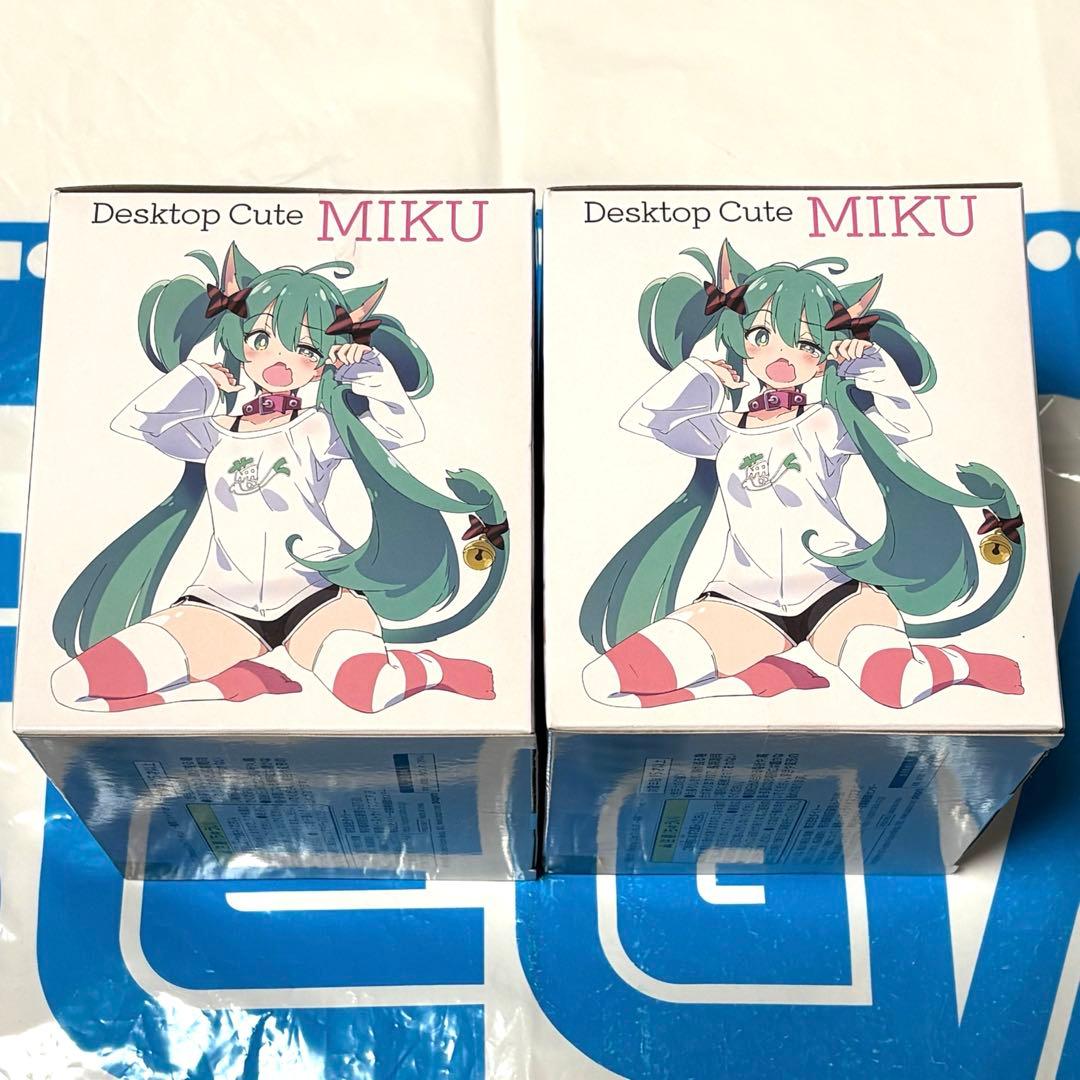 初音ミク Desktop Cute フィギュア ～猫耳Tシャツver.～ 2点