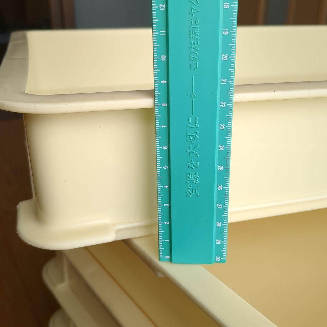 コンテナーバッド　プラスチック