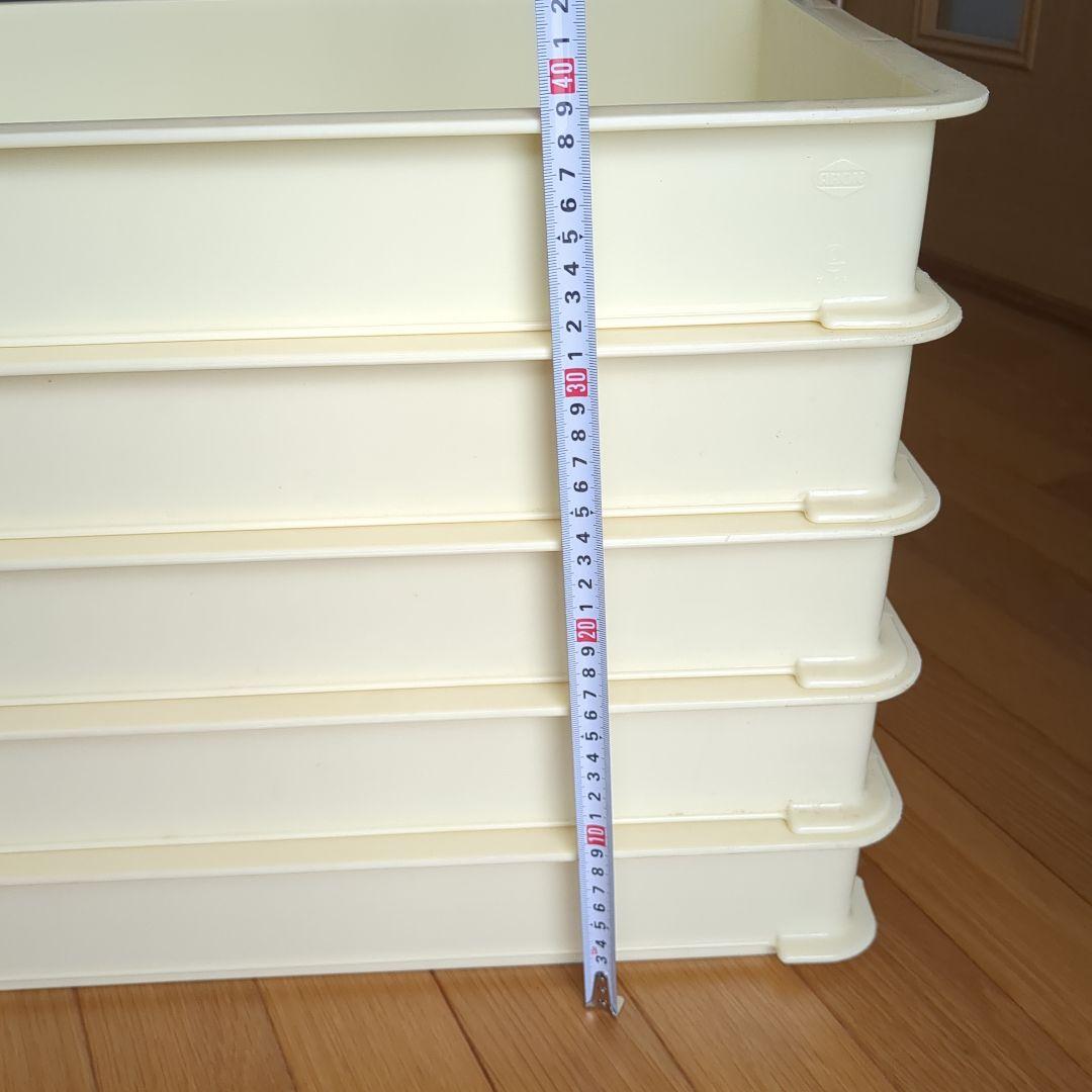 コンテナーバッド　プラスチック