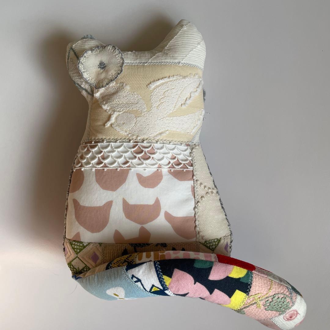 ミナペルホネン ハンドメイド オッドアイ ⭐猫 (*ΦωΦ)白猫さんb5