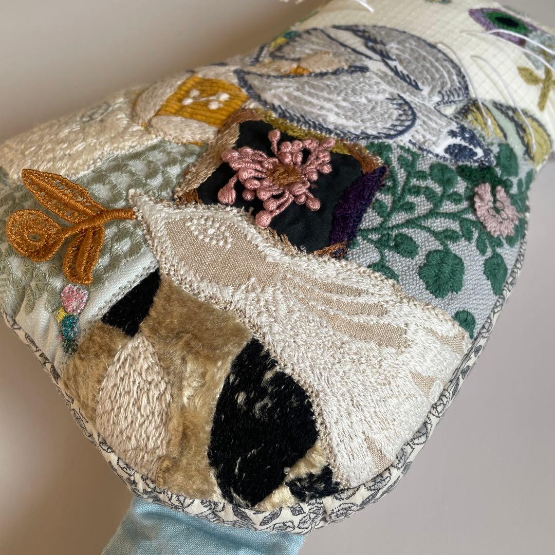 ミナペルホネン ハンドメイド オッドアイ ⭐猫 (*ΦωΦ)白猫さんb5