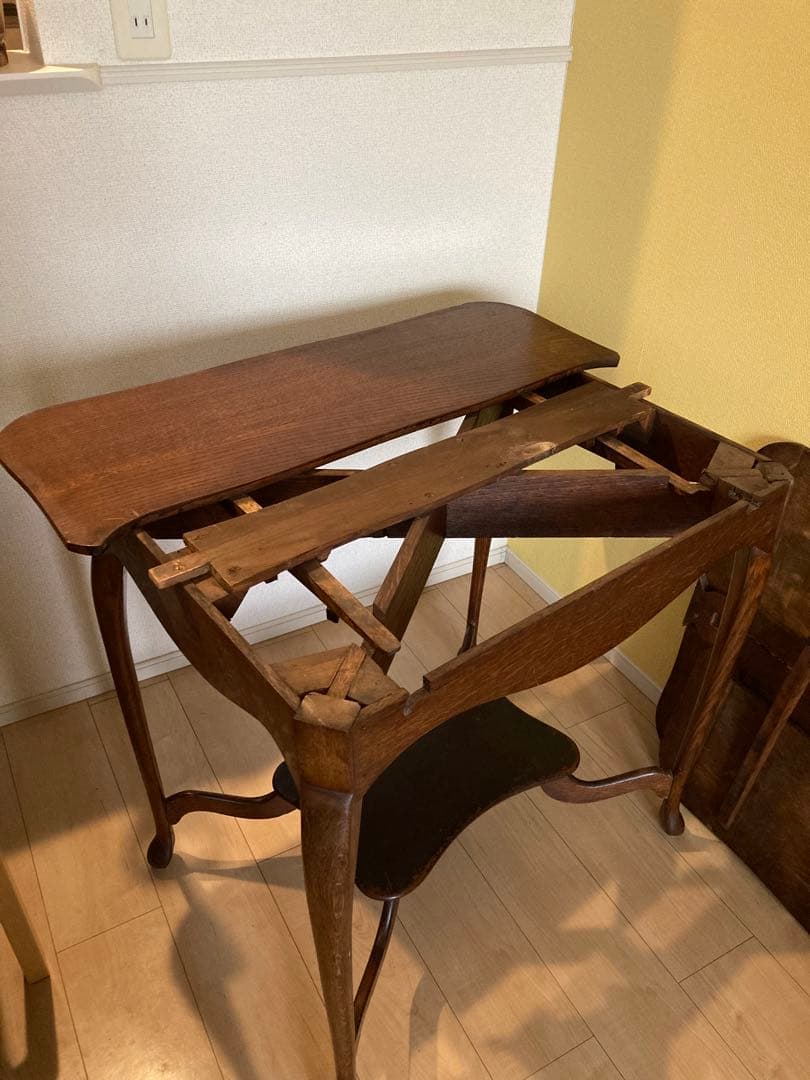イギリスアンティーク　猫脚エクステンションテーブル