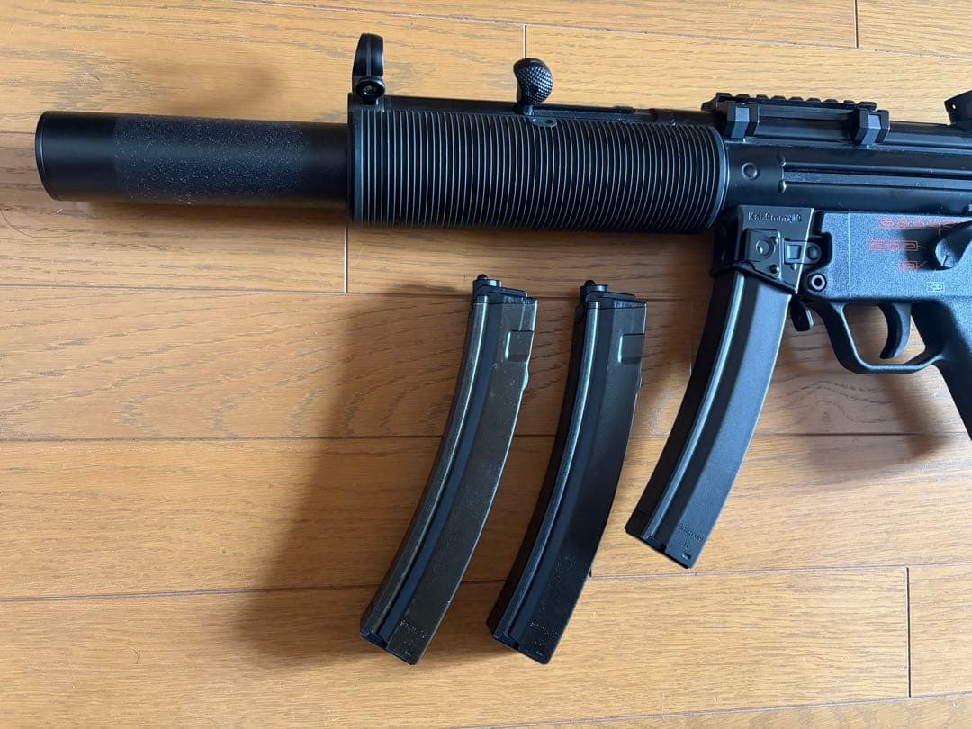 東京マルイ　次世代電動ガン MP5SD6 マガジン3本付き