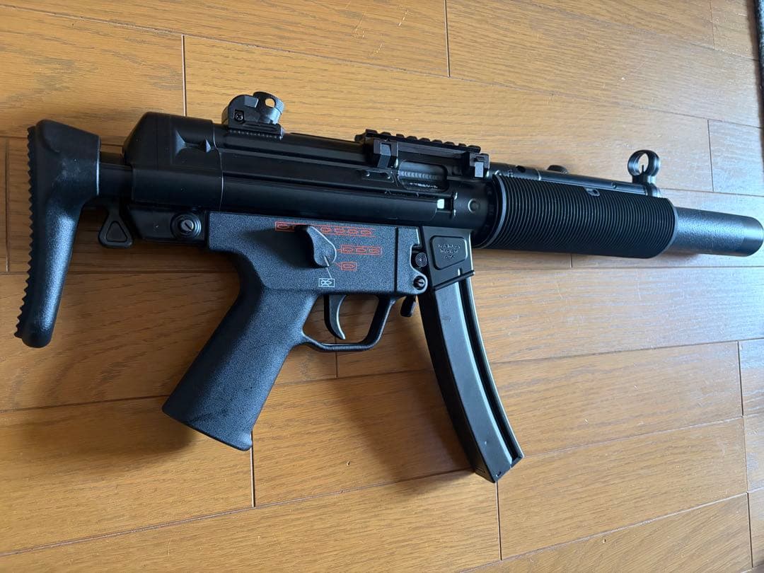 東京マルイ　次世代電動ガン MP5SD6 マガジン3本付き