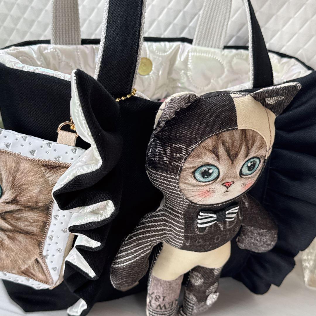r*e様 コヤンイサムチョン♡ 着ぐるみサバネコちゃんのブラックデニムトートバッ
