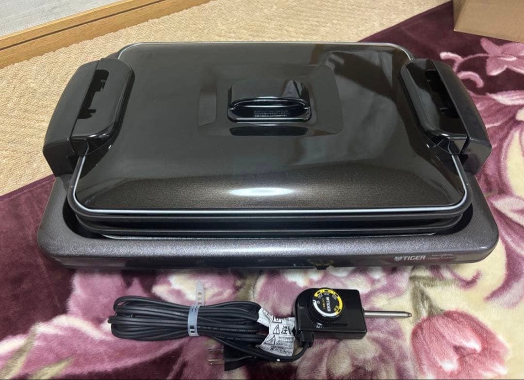 L*♡様 超美品 TIGER CRV-G301 ホットプレート 3種プレート付き