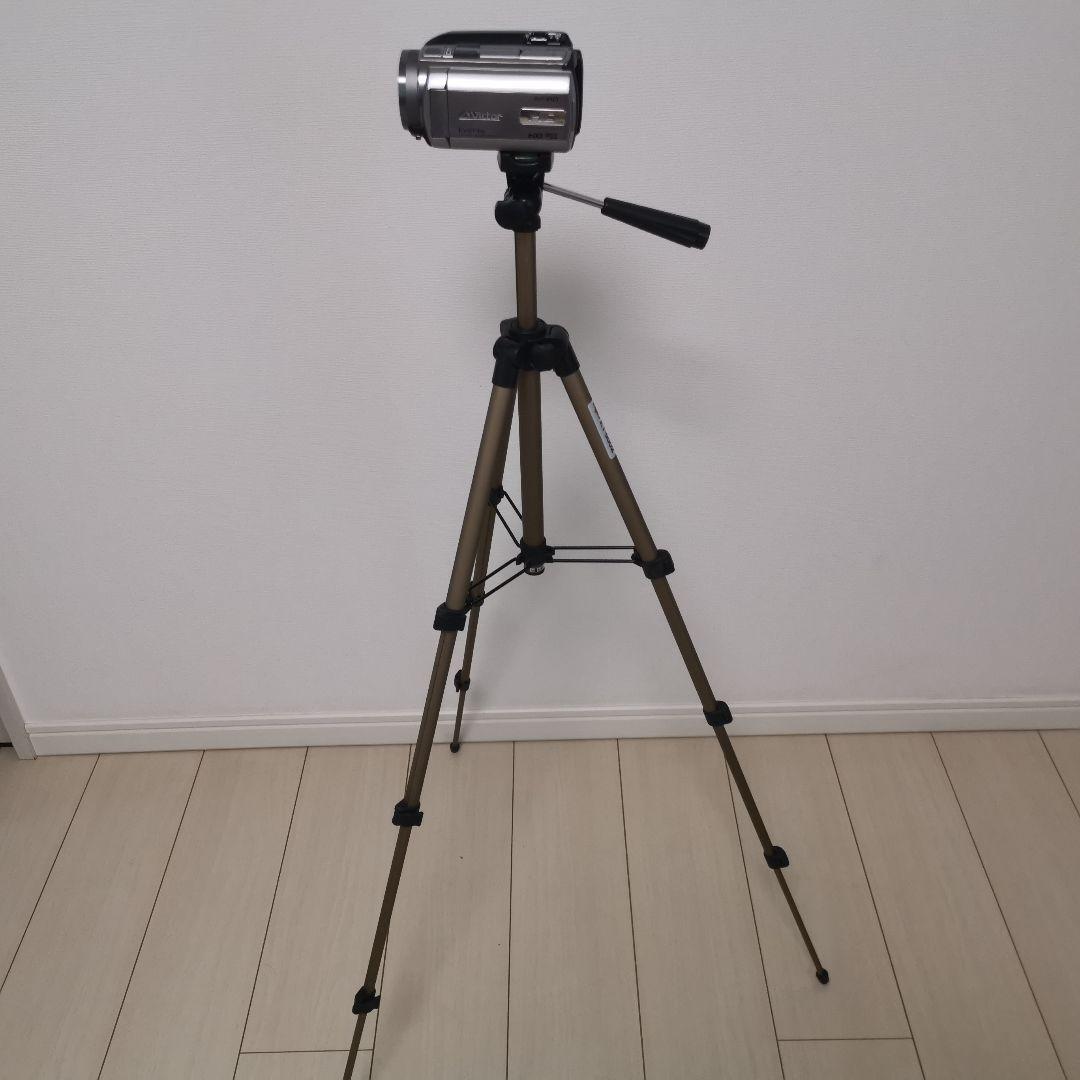 ビデオカメラ　Victor　JVC製