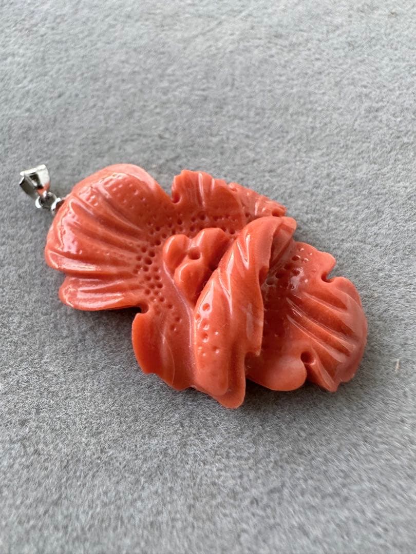 珊瑚　サンゴ　ペンダントトップ　天然ルース　アクセサリー