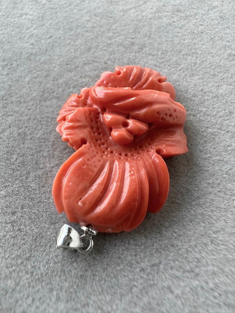 珊瑚　サンゴ　ペンダントトップ　天然ルース　アクセサリー