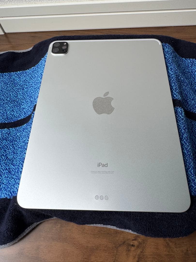 【中古】付属品未使用　iPad Pro 11 第2世代256GB Wi-Fi