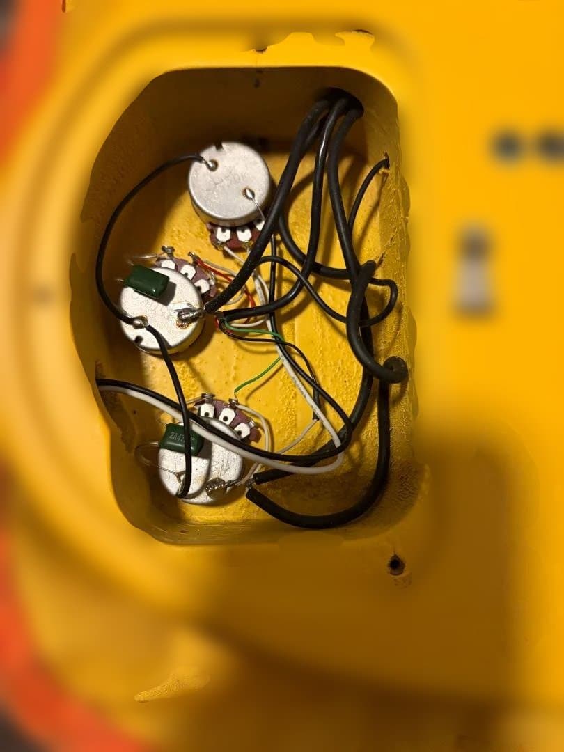 Fernandes ウンジャマ・ラミー エレキギター UJL-2000