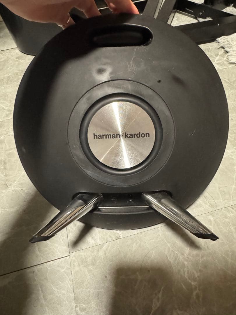 ハーマンカードン ONYX STUDIO スピーカー　Bluetooth