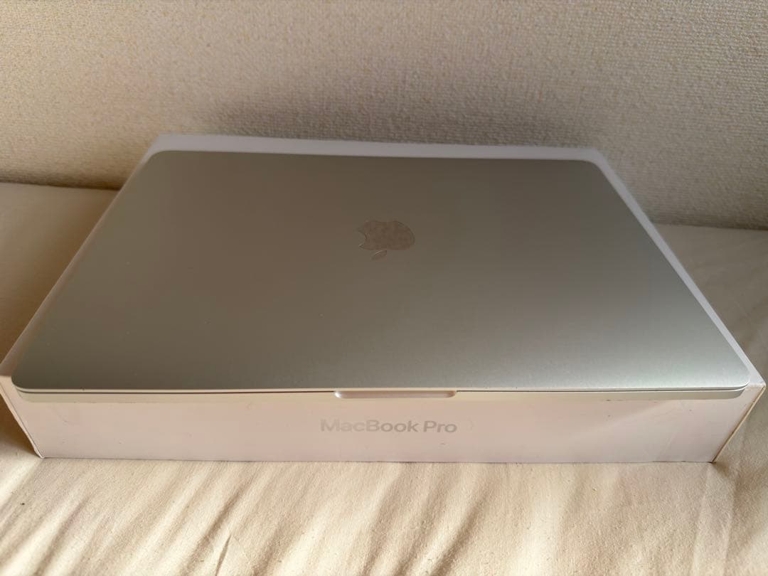 MacBook Pro 2020 13,3in 16/512 銀 箱Mouse付