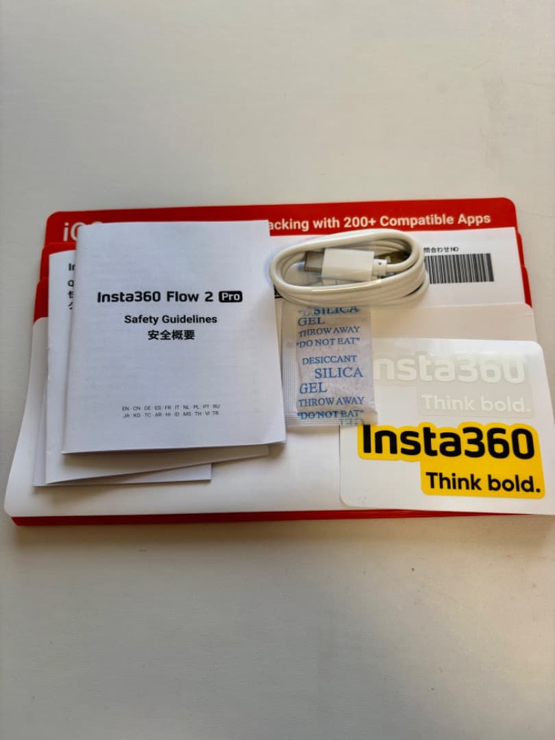 ほぼ新品　insuta360 Flow 2 pro　付属品完備品　ジンバル