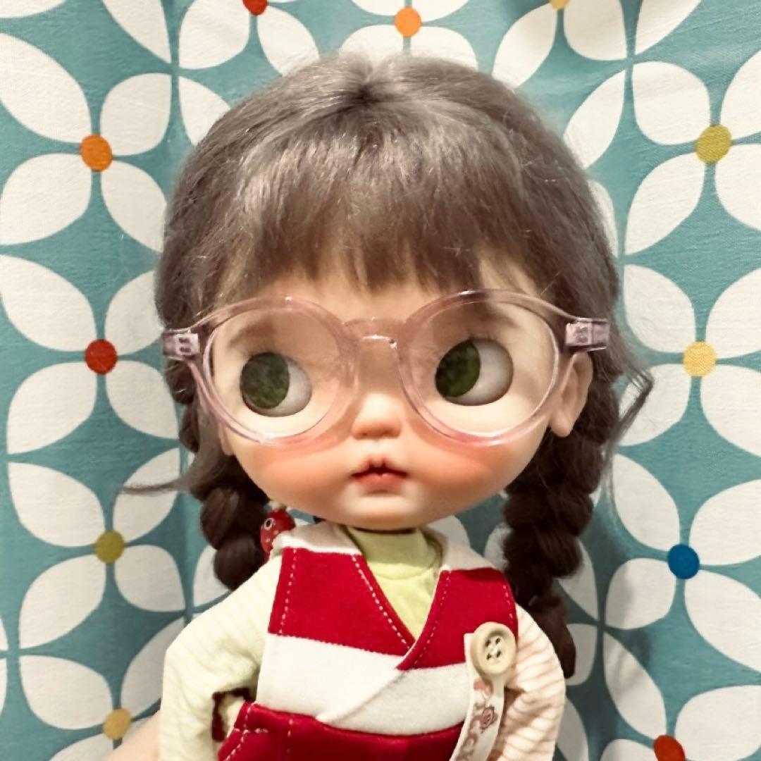 カスタムブライス 小さなお目目 幼い 海外作家様 かわいい 人形 カスタムドール